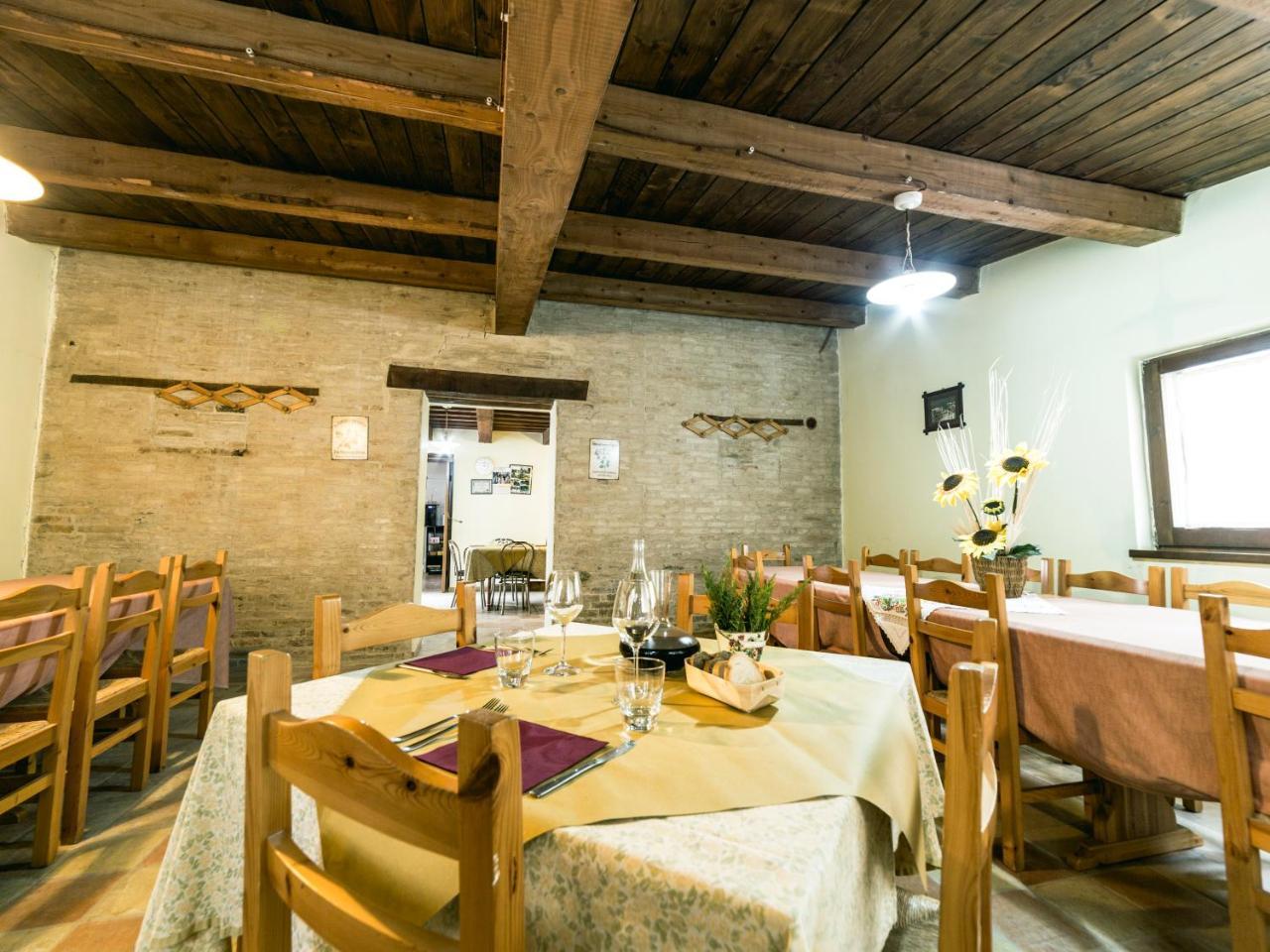 Monte San Pietrangeli Agriturismo Fonte Carella מראה חיצוני תמונה